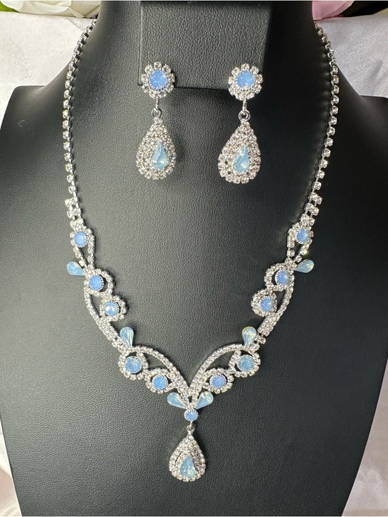 Jewelry - Ice Blue Crystal Necklace & Earrings Set Silver Tone | Bridal Prom Formal